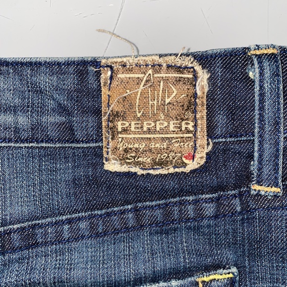 Y2K - Chip + Pepper Jean Mini Skirt - Picture 3 of 4